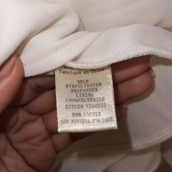 White fluted hem dress - Picture 8 of 8